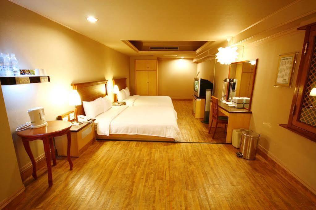 โรงแรม คายเนส หยวนลิน หยวนหลิน ภายนอก รูปภาพ